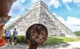 Bí ẩn gây tò mò về kim tự tháp của người Maya
