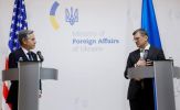 Ngoại trưởng Mỹ: Washington sẽ gửi thêm 2 tỷ USD viện trợ quân sự cho Ukraine