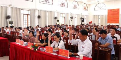 Bế mạc Kỳ họp thứ 16 HĐND huyện Thanh Oai khóa XX, nhiệm kỳ 2021-2026