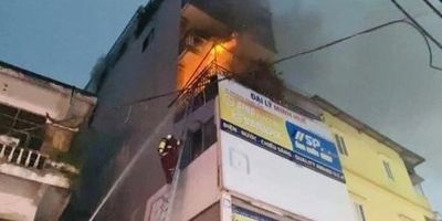 Phát hiện 4 thi thể trong đám cháy ở Định Công (Hà Nội)
