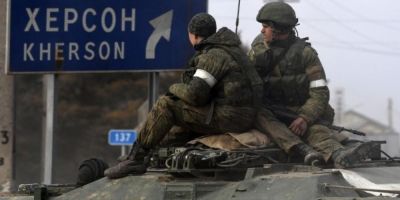 Tình hình Ukraine: Tổng thống Putin tiết lộ số binh lính tham gia cuộc xung đột; quân Nga tiến sát đến 'con đường sống' của Kiev