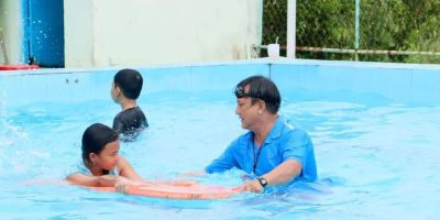 Vĩnh Long dạy bơi miễn phí, giúp trẻ an toàn trong môi trường nước