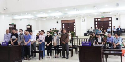 Vụ Việt Á: VKS đề nghị miễn trách nhiệm hình sự cho 1 bị cáo