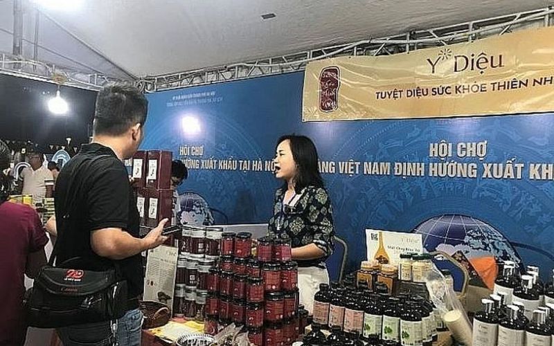 Thúc đẩy mạnh mẽ việc quảng bá, tiêu thụ hàng Việt Nam