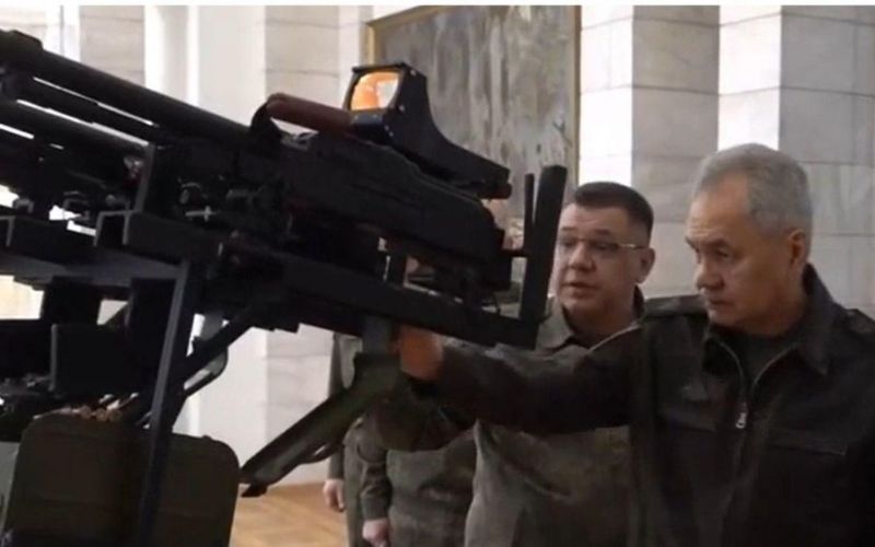 Bộ trưởng Quốc phòng Nga đề xuất tăng nguồn cung vũ khí