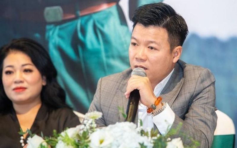 Ca sĩ Vũ Thắng Lợi tiết lộ chuyện không ngại 'bán vé dạo, gõ cửa từng nhà'