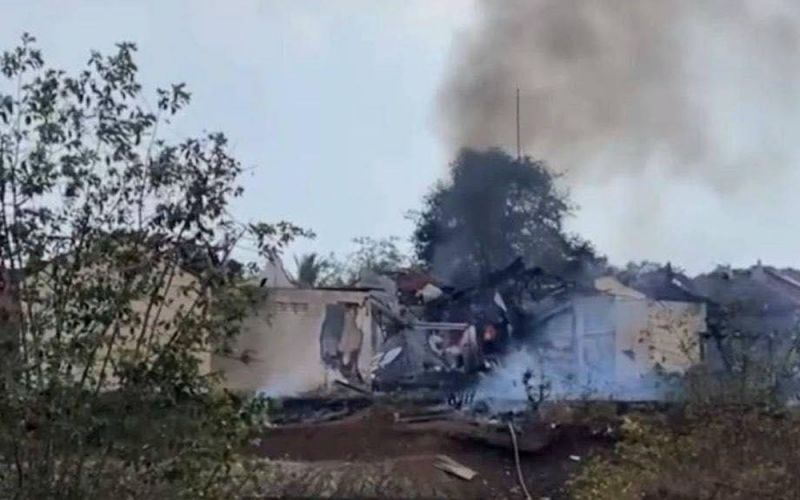 Campuchia: Nổ kho đạn, 20 binh sĩ thiệt mạng và nhiều ngôi nhà bị hư hại