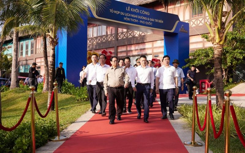 Chùm ảnh: Thủ tướng Phạm Minh Chính khảo sát các dự án tại thị trấn Hoàng Hôn, Phú Quốc