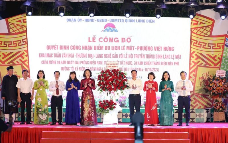 Công bố quyết định công nhận điểm du lịch Lệ Mật, quận Long Biên