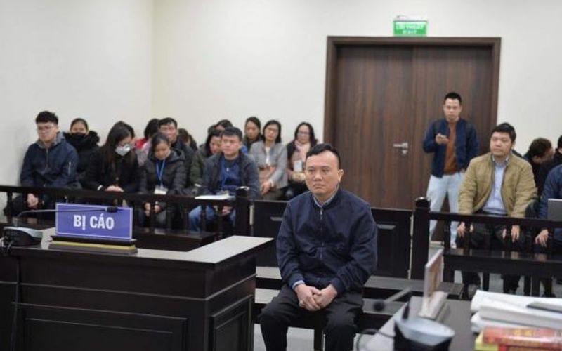 Cựu Giám đốc CDC Hà Nội vắng mặt trong phiên tòa liên quan đến Việt Á