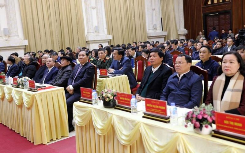 Hội Luật gia tỉnh Hòa Bình nhận bằng khen của Thủ tướng Chính phủ