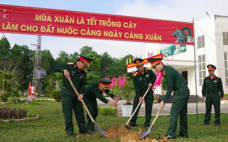 Năm 2024, lực lượng vũ trang tỉnh Quảng Nam phấn đấu trồng gần 87 nghìn cây xanh