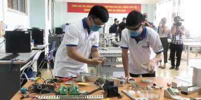 Nhân lực công nghệ cao: Việt Nam không thiếu mà là do lương chưa đủ hấp dẫn?