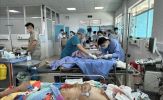 Nỗ lực cứu chữa nạn nhân vụ nổ lò hơi ở Đồng Nai