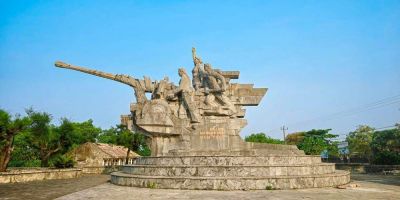Quảng Bình: công trình tượng đài nữ pháo binh Ngư Thủy có dấu hiệu xuống cấp