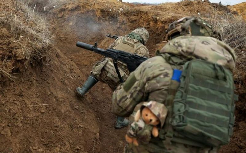 Sĩ quan cấp cao quân đội Ukraine tiết lộ nguy cơ phòng tuyến sụp đổ