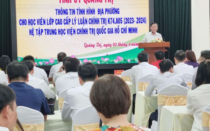 Thông tin tình hình địa phương cho lớp cao cấp lý luận chính trị của Học viện Chính trị quốc gia Hồ Chí Minh