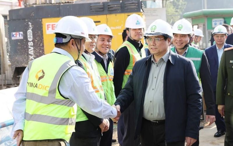 Thủ tướng Phạm Minh Chính thăm, chúc Tết người lao động tại Hà Nội