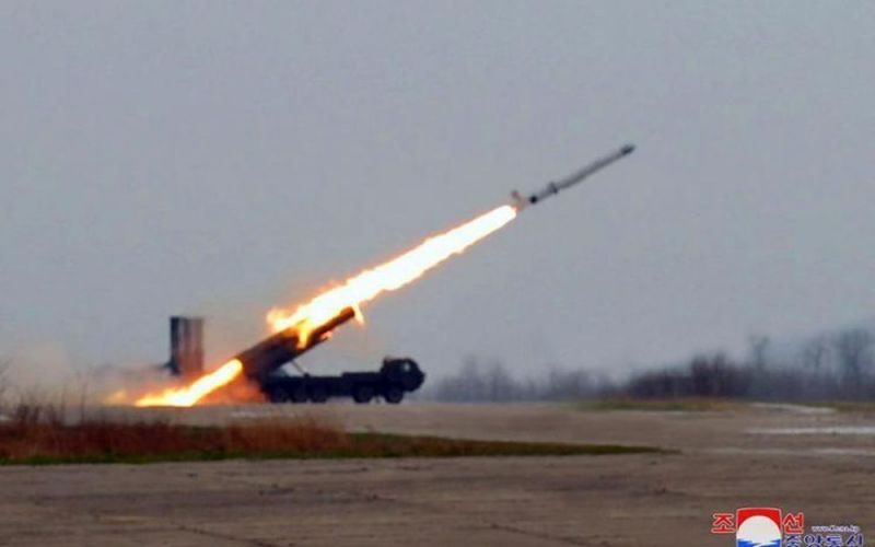 Triều Tiên vừa phóng vật thể có khả năng là tên lửa đạn đạo