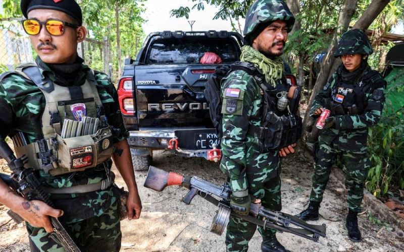 Trung Quốc tập trận bắn đạn thật gần biên giới Myanmar