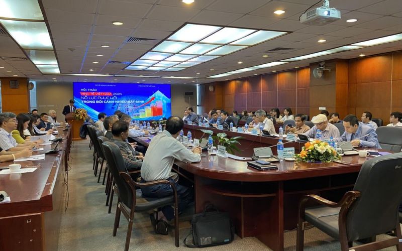 Viện Kinh tế Việt Nam tổ chức Hội thảo phân tích thực trạng nền kinh tế Việt Nam năm 2023, đánh giá về triển vọng nền kinh tế năm 2024